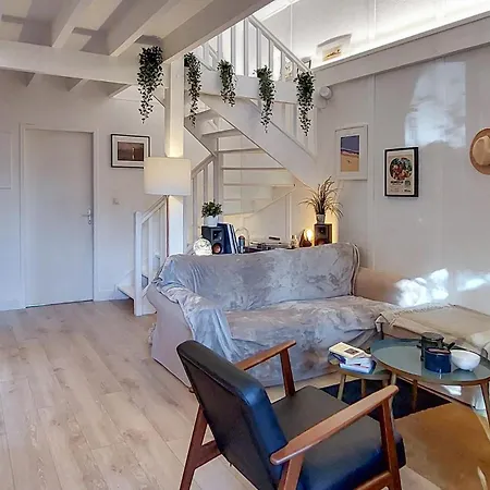 3 Bedroom Stunning In Semesterbostad *