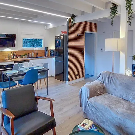 3 Bedroom Stunning In Semesterbostad Hourtin